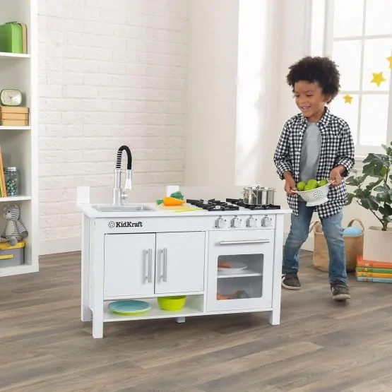 KidKraft Wooden Play Kitchen, Cock’s Work Station